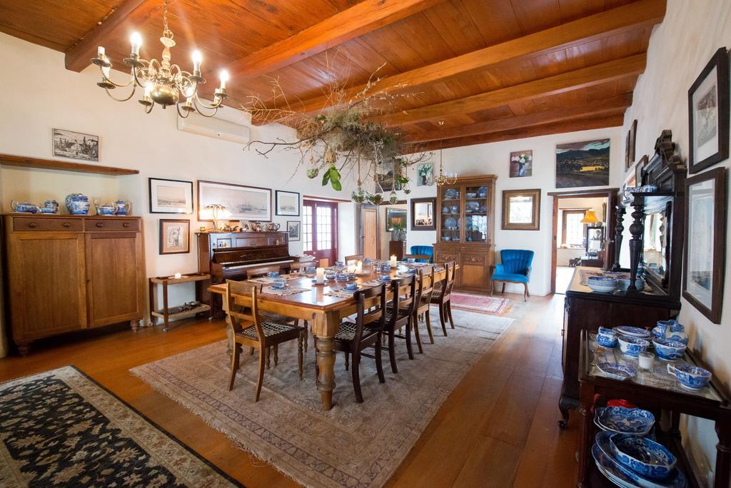 Tulbagh Country Guest House - Cape Dutch Quarters Экстерьер фото