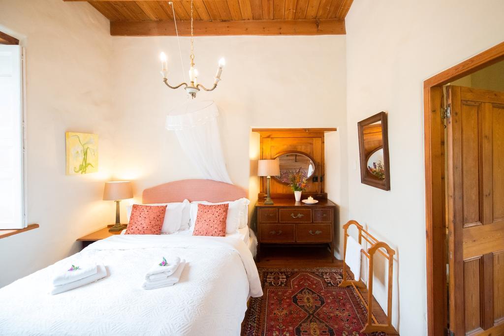 Tulbagh Country Guest House - Cape Dutch Quarters Экстерьер фото