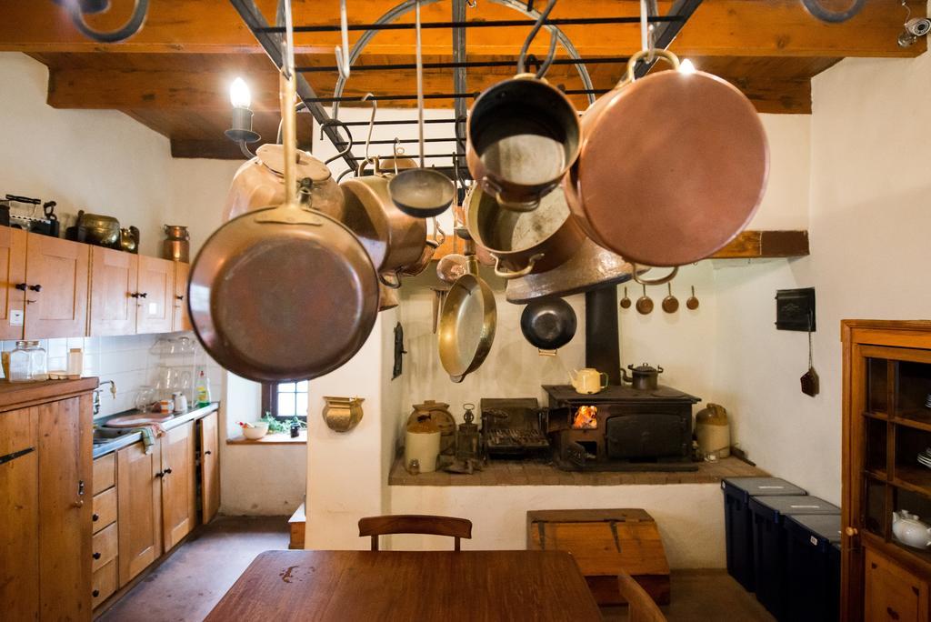 Tulbagh Country Guest House - Cape Dutch Quarters Экстерьер фото