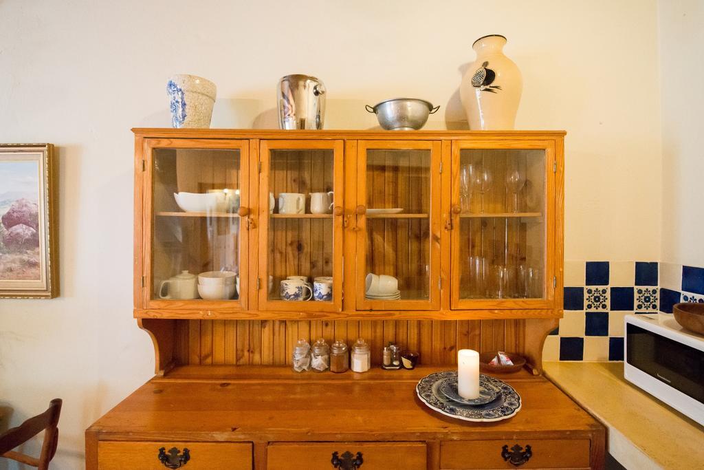 Tulbagh Country Guest House - Cape Dutch Quarters Экстерьер фото