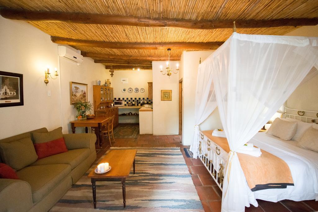 Tulbagh Country Guest House - Cape Dutch Quarters Экстерьер фото