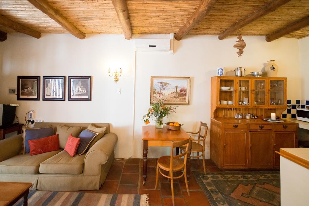 Tulbagh Country Guest House - Cape Dutch Quarters Экстерьер фото