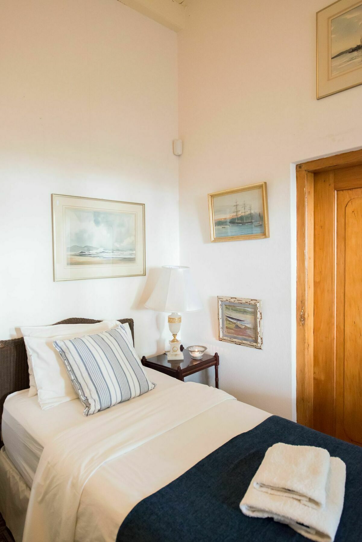 Tulbagh Country Guest House - Cape Dutch Quarters Экстерьер фото